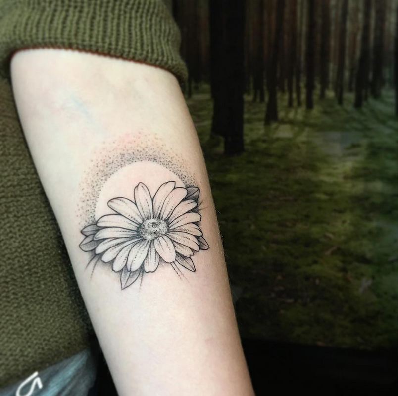 A daisy of tattoo 50 Daisy
